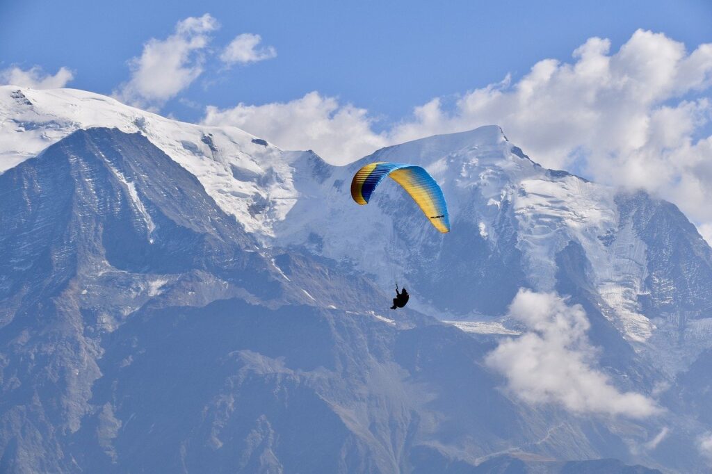 Paragliding in Rishikesh